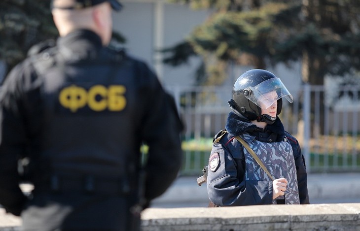 Задержанные в Москве за причастность к подготовке теракта прошли обучение в ИГ - ảnh 1